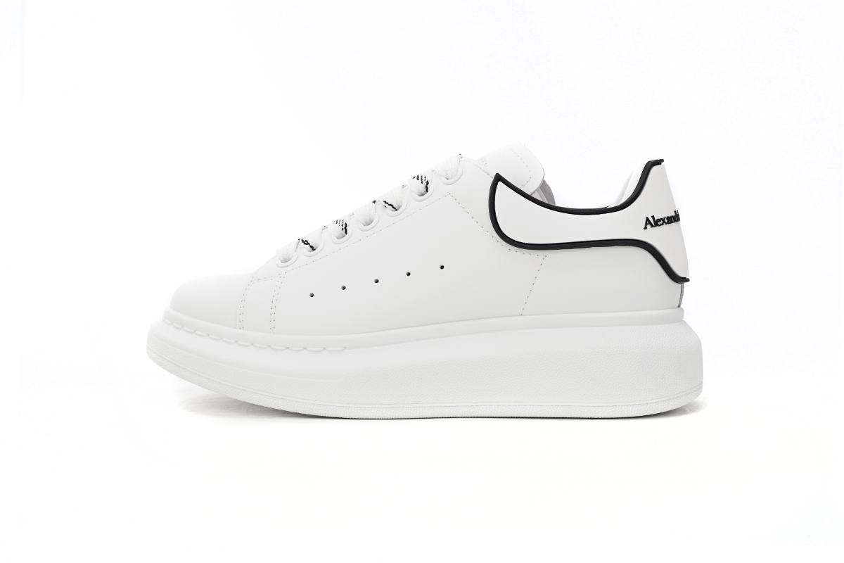 Alexander McQueen Oversized White Black 621056WHXMT9074 - Stylish Designer Fashion Wear at Affordable Prices